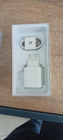 Смартфон OPPO A3 6/256GB Dual Sim Starry Purple (CPH2669 ) отзыв 2