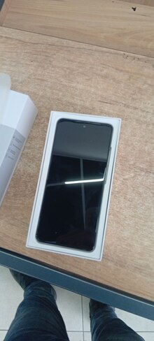 Смартфон OPPO A3 6/256GB Dual Sim Starry Purple (CPH2669 ) отзыв 4