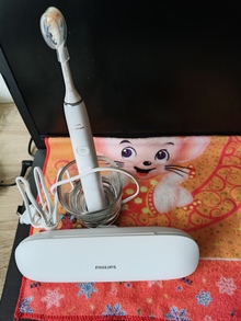 Електрична зубна щітка PHILIPS Sonicare HX9911/19 Diamond Clean 9000 відгук 1