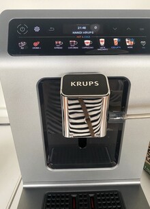 Кофемашина KRUPS EA898GF0 отзыв 1