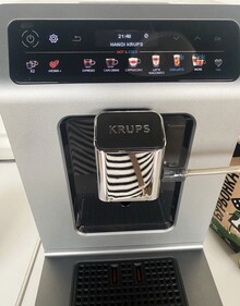 Кофемашина KRUPS EA898GF0 отзыв 2