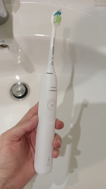 Електрична зубна щітка PHILIPS Sonicare HX7108/01 серії 5300 відгук 4