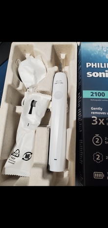 Электрическая зубная щетка PHILIPS Sonicare HX4021/01 серии 2100 отзыв 1