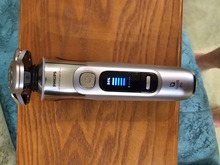 Електробритва PHILIPS i9000 Prestige Ultra XP9404/46 відгук 1
