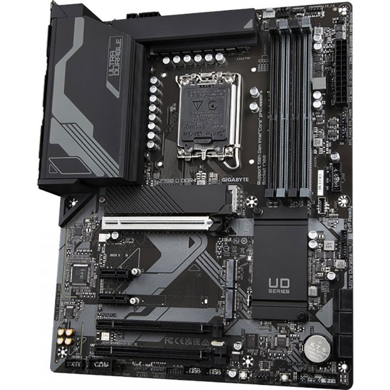 Материнська плата GIGABYTE Z790 D DDR4 Принзначення для настільного комп'ютера