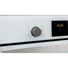 Духовой шкаф FREGGIA OESB67W