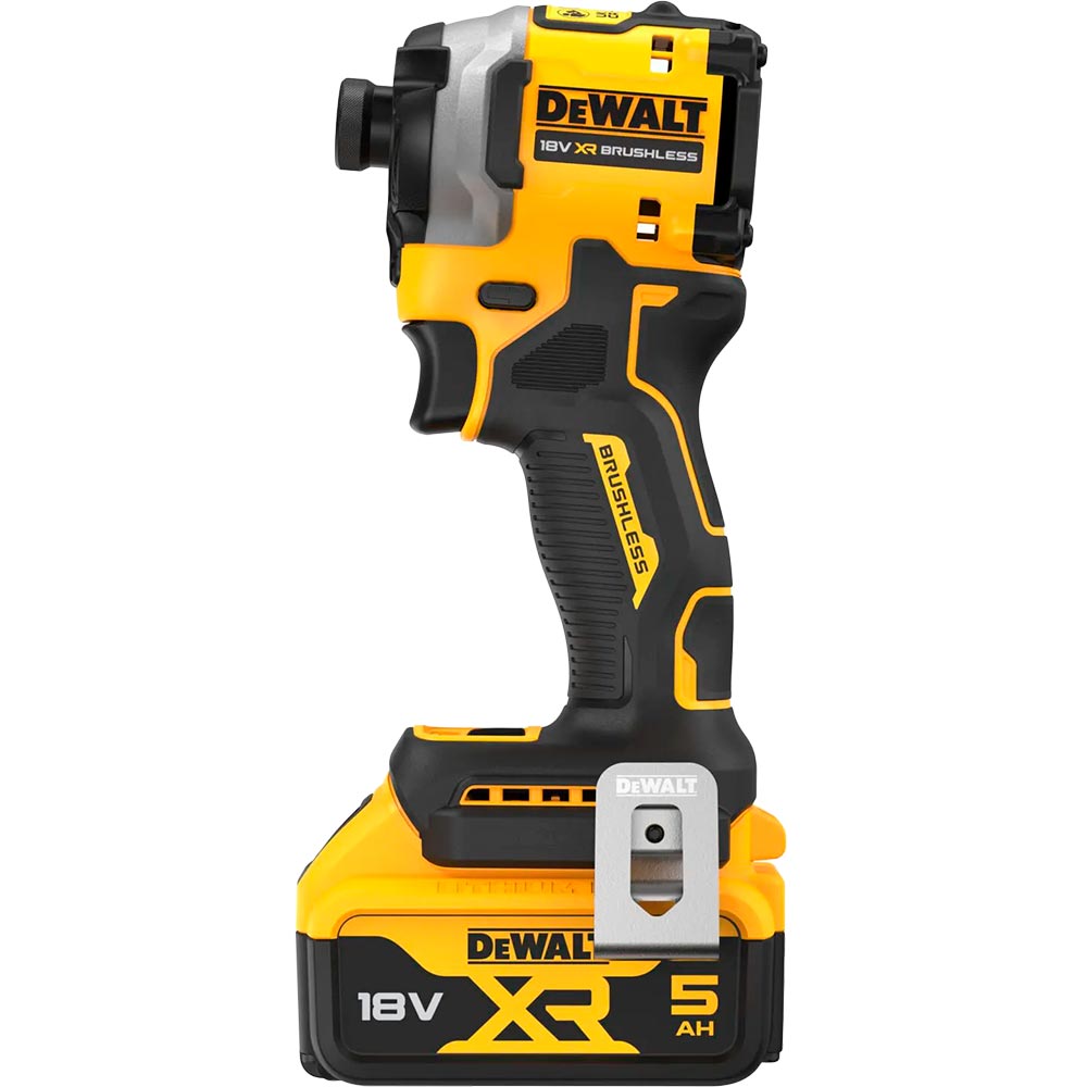 Шуруповерт DEWALT DCF850P2T Аксесуари в комплекті зарядний пристрій