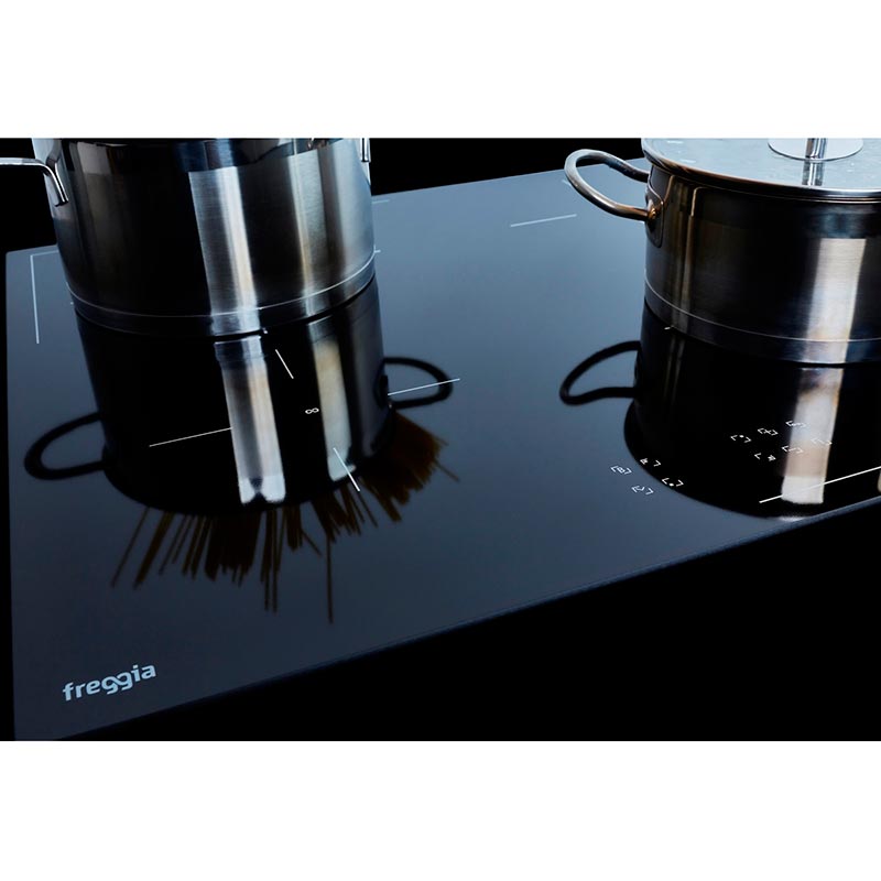 Варочная поверхность FREGGIA HCI640B/1 Цвет черный