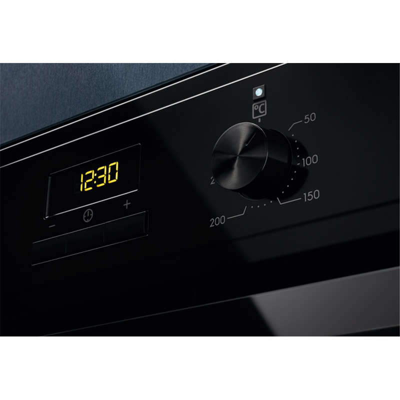 Духова шафа ELECTROLUX EOD3H50BK Колір чорний