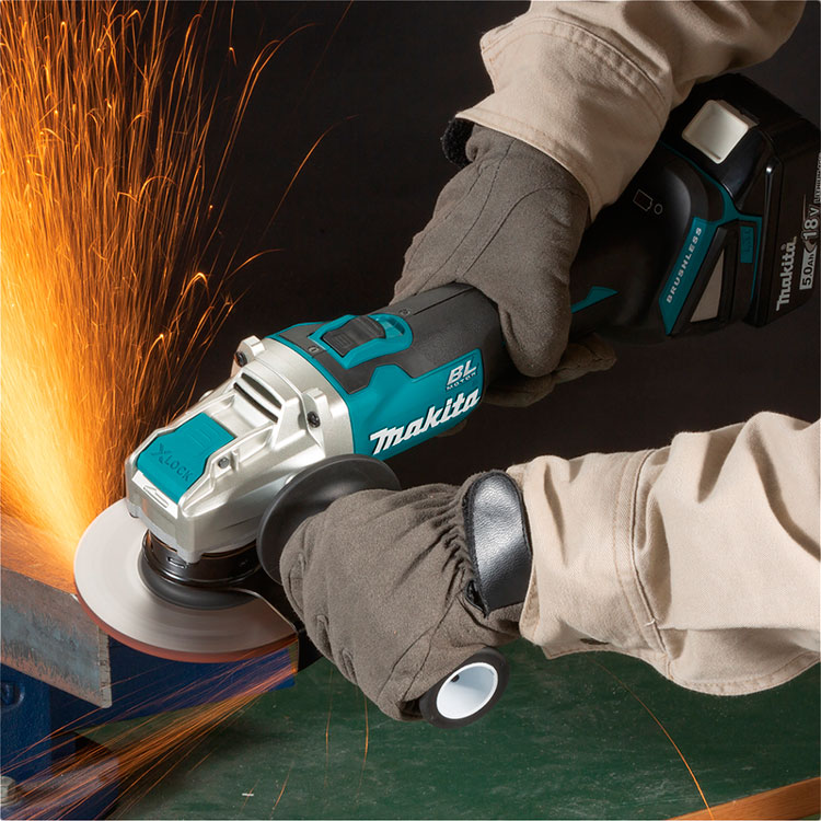 Фото Шлифмашина угловая MAKITA DGA521ZX1