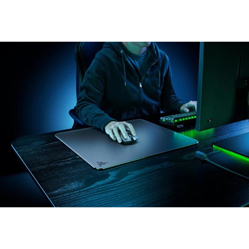 Замовити Килимок Razer Atlas Speed/Control Black (RZ02-04890100-R3M1)