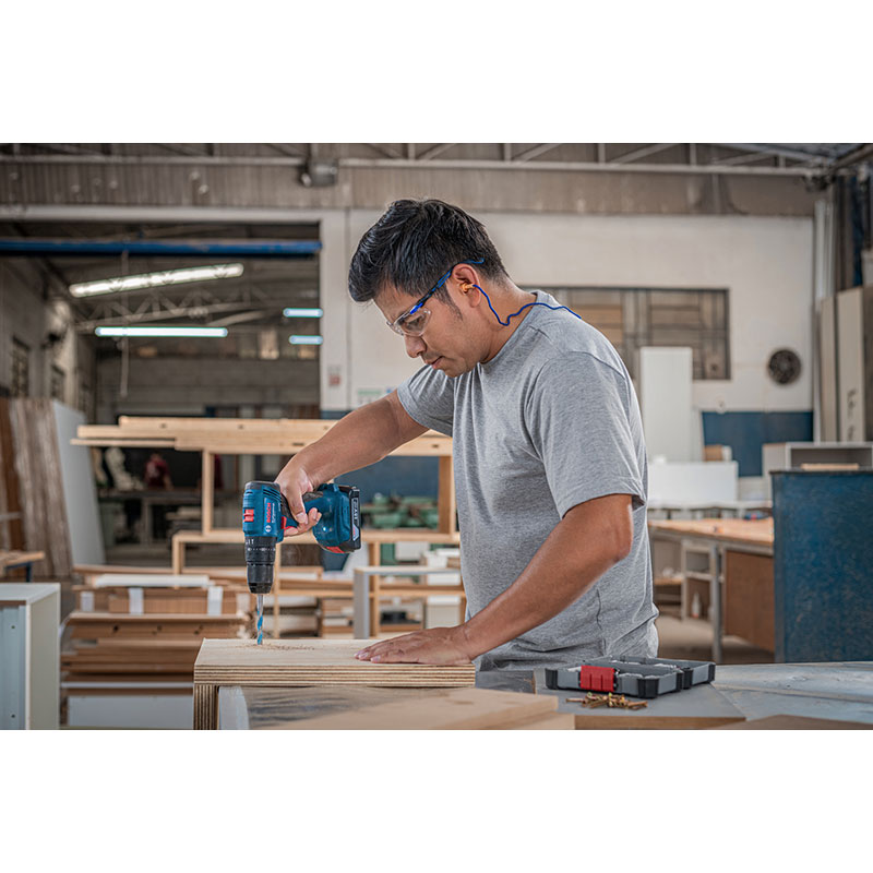 Дрель-шуруповерт BOSCH GSB 185-LI (0.601.9K3.100) Тип аккумулятора Li-Ion