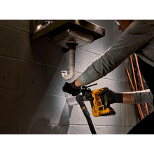 Перфоратор DEWALT DCH072N