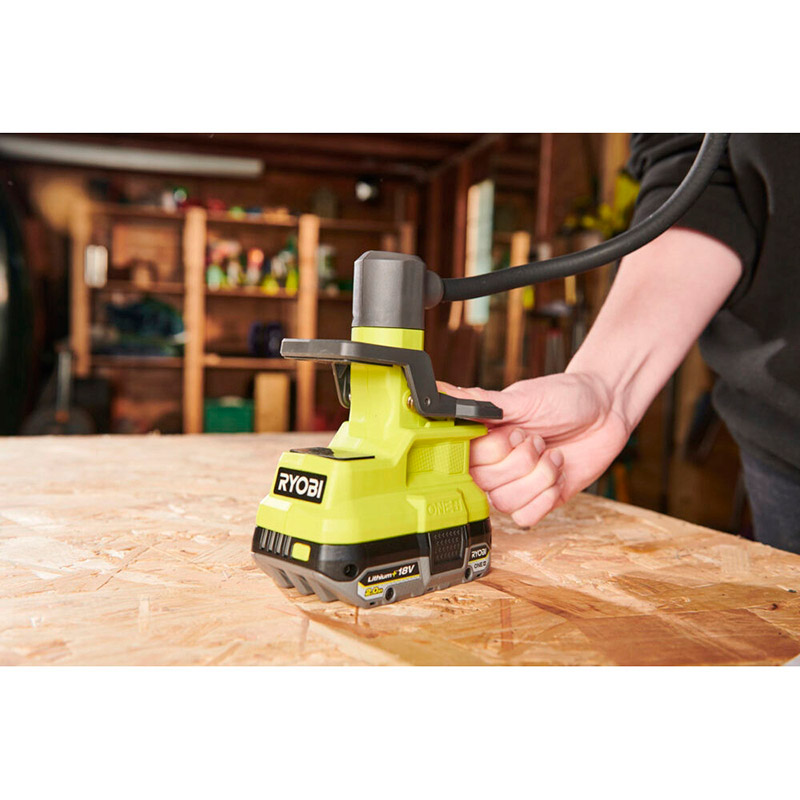 Ліхтар RYOBI RLCF18-0 18В ONE+ 400 лм (5133005595) Час роботи до 25 годин