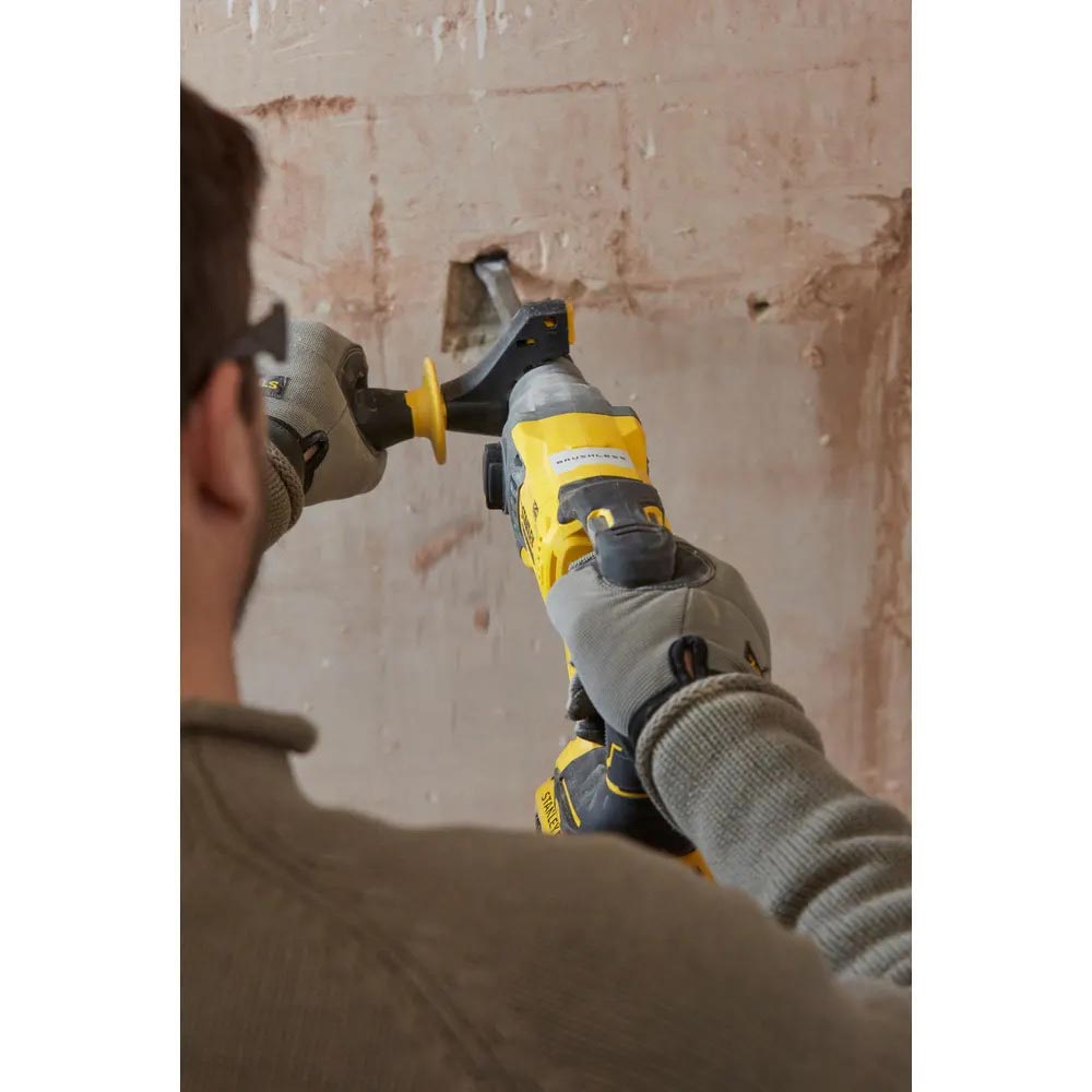 В Україні Перфоратор STANLEY FatMax SDS-Plus Li-Ion (SFMCH900B)