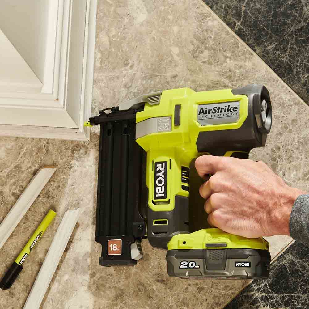 Изображение Гвоздезабиватель RYOBI ONE+ R18GN18-0 без АКБ и ЗУ (5133005136)