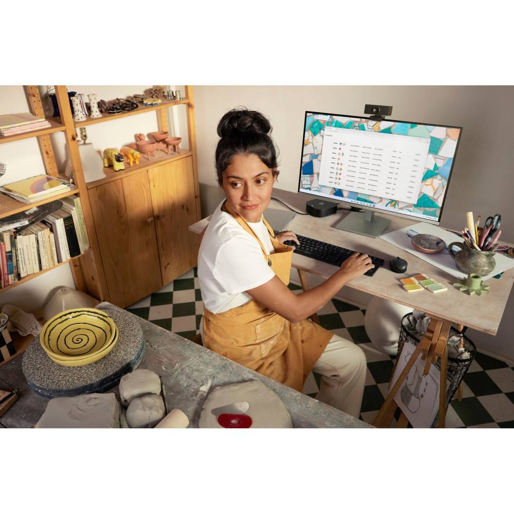Изображение Клавиатура HP 350 Compact Multi-Device BT UKR Black (692S8AA)