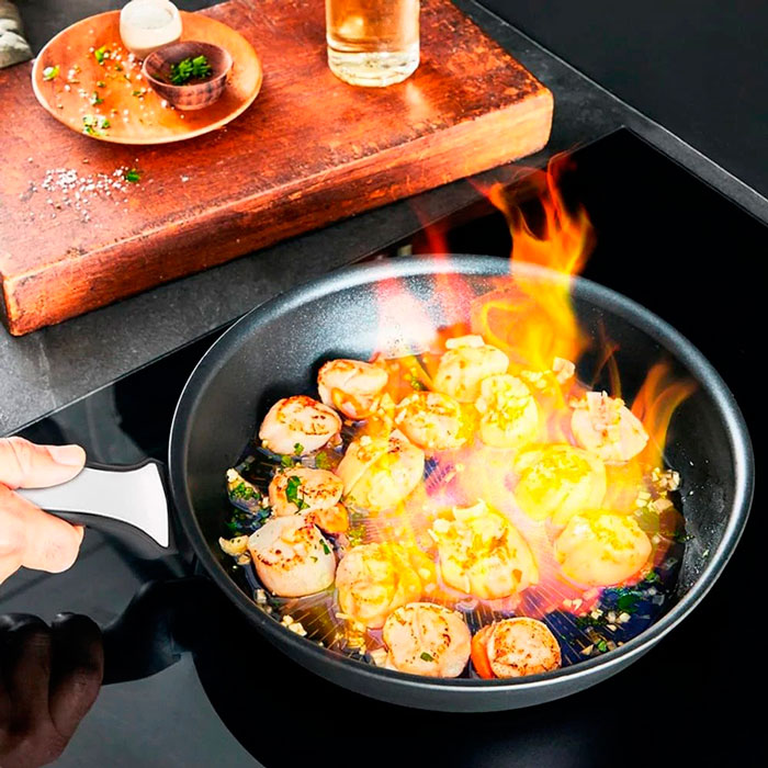 У Фокстрот Набір сковорідок TEFAL Unlimited ON 20+26 см (G2599002)