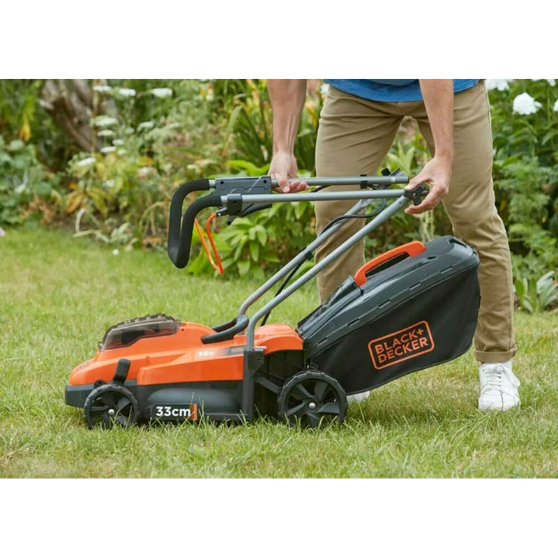 Газонокосарка BLACK&DECKER BCMW3336L1 Тип живлення акумулятор