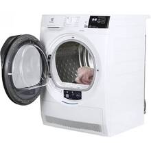 Сушильна машина ELECTROLUX EW8H458BU