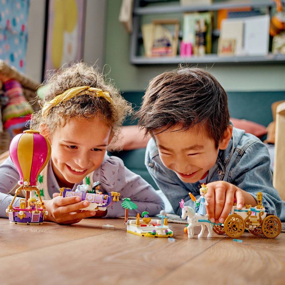 Изображение Конструктор LEGO Disney Princess Очарованное путешествие принцессы (43216)