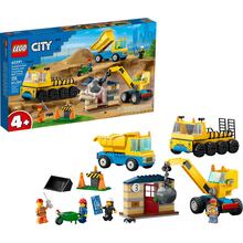 Конструктор LEGO City Будівельна вантажівка та кулястий кран-таран 235 деталей (60391)