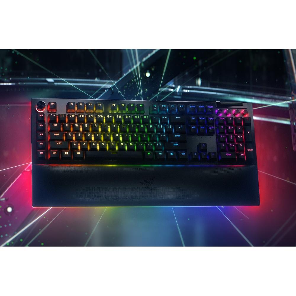 Внешний вид Клавиатура RAZER BlackWidow V4 PRO Yellow Switch (RZ03-04681800-R3M1)