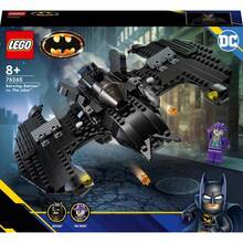 Конструктор LEGO DC Batman Бетмолет: Бетмен проти Джокера 357 деталей (76265)