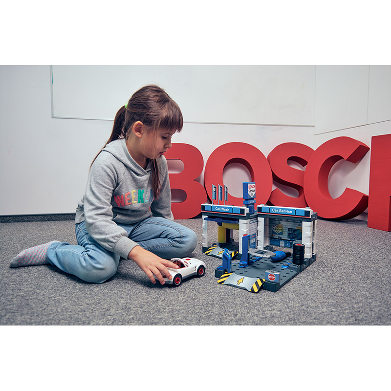 Фото 22 Игровой набор BOSCH Mini Автосервис с автомойкой (8647)