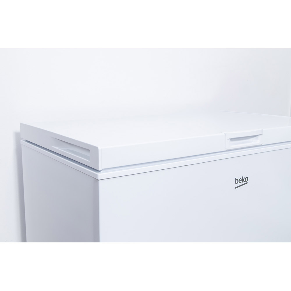 Морозильний лар BEKO CF200W Корисний об’єм 200