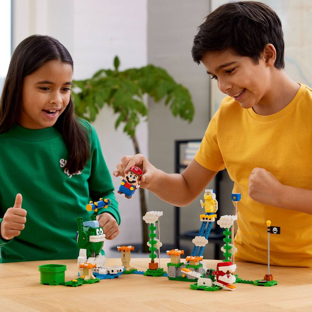 Конструктор LEGO Super Mario Додатковий набір «Завдання «Дістати до хмаринки» Великого Спайка» 540 деталей (71409) Конструктор LEGO Super Mario Додатковий набір «Завдання «Дістати до хмаринки» Великого Спайка» 540 деталей (71409) Тип класичний