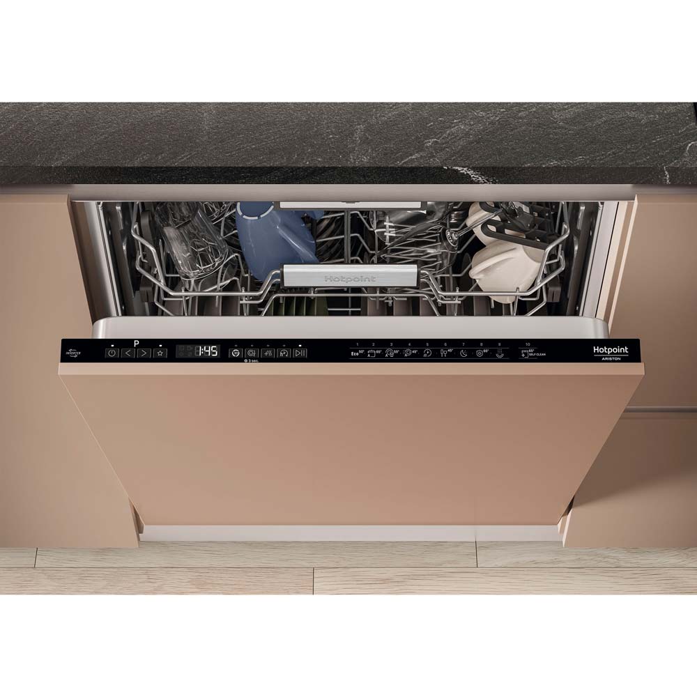 Вбудована посудомийна машина HOTPOINT ARISTON HM7 42 L Ширина 60