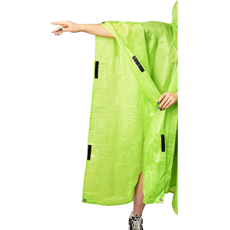 Пончо-дощовик NATUREHIKE 3 в 1 NH17D002-M Green (6927595717967) Матеріал верхнього шару поліестер