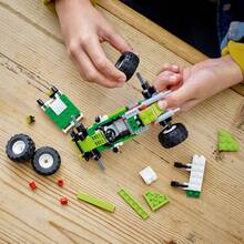 Конструктор LEGO Creator Баги для бездорожья (31123)