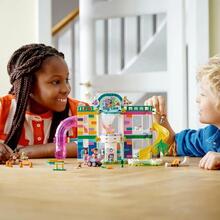 Конструктор LEGO Friends Зооготель 593 деталі (41718)