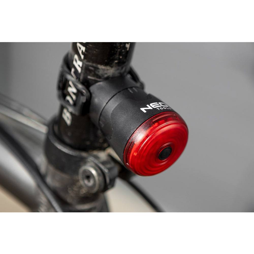 Фото Ліхтар велосипедний NEO TOOLS задній (91-003)