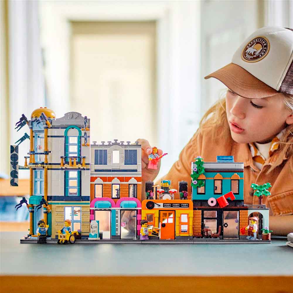 Конструктор LEGO Creator Центральна вулиця 1459 деталей (31141) Тематика будинки