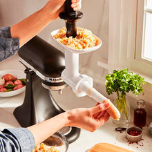 Насадка для ковбас KitchenAid 5KSMSSA для моделі 5KSMFGA