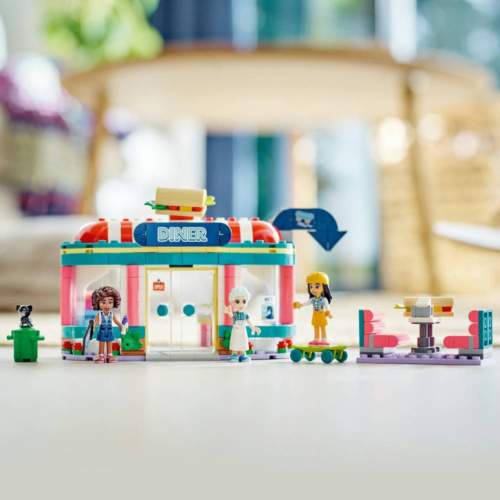 Конструктор LEGO Friends Хартлейк Сити: ресторанчик в центре города 346 деталей (41728) Крепление блок