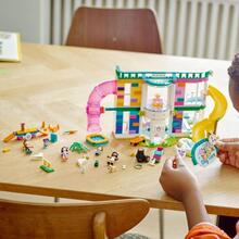 Конструктор LEGO Friends Зооготель 593 деталі (41718)