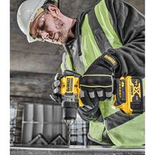 Дрель-шуруповерт DEWALT XR Li-Ion (DCD800P2T)