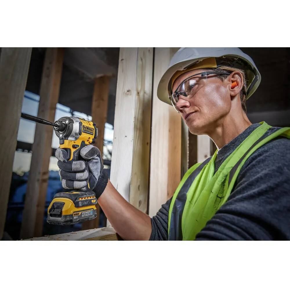 Шуруповерт DEWALT XR Li-Ion (DCF850E1T) Тип акумулятора Li-Ion