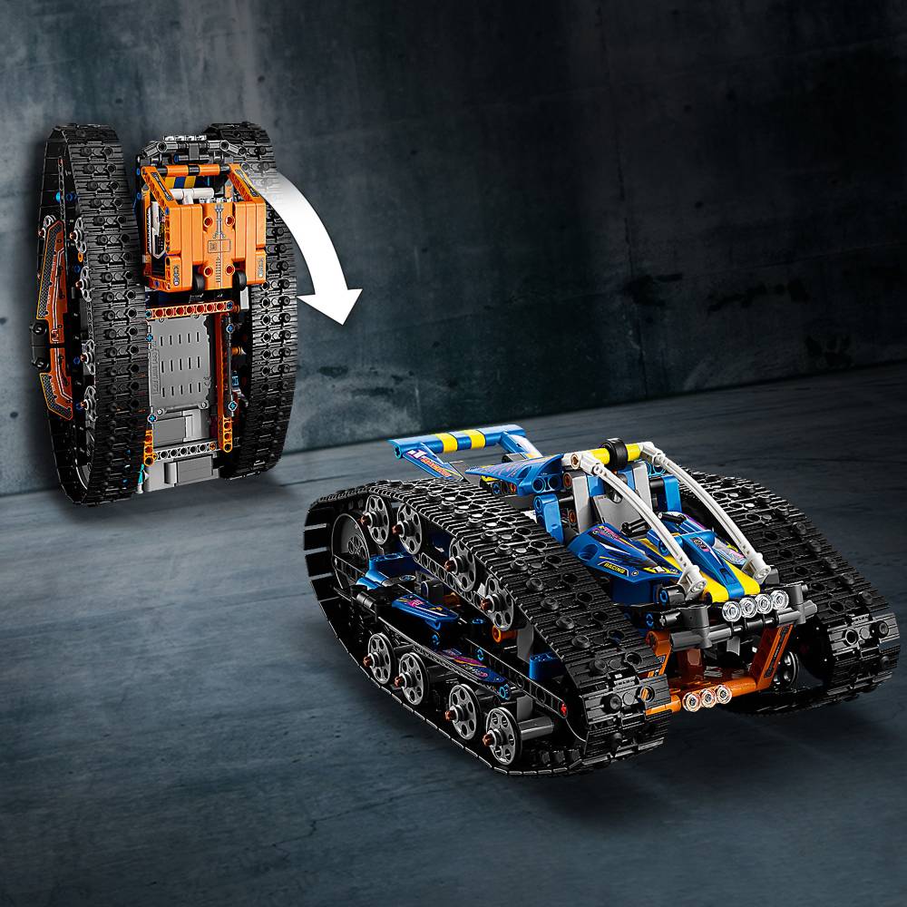 Зовнішній вигляд Конструктор LEGO Technic Машина-трансформер на дистанційному керуванні 772 деталей (42140)