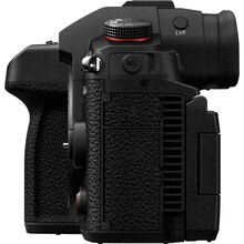 Фотоаппарат PANASONIC DC-GH6 Body (DC-GH6EE)