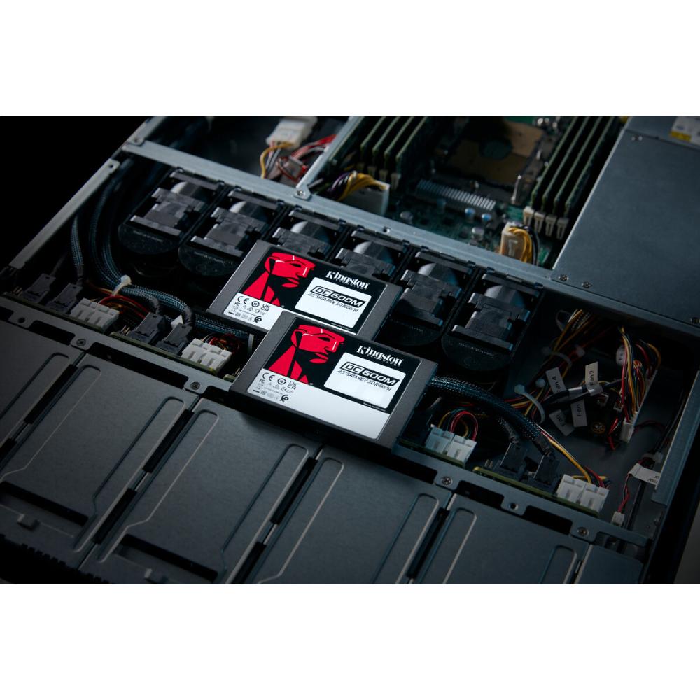 Внешний вид SSD накопитель KINGSTON 3.8TB 2.5" SATA DC600M (SEDC600M/3840G)