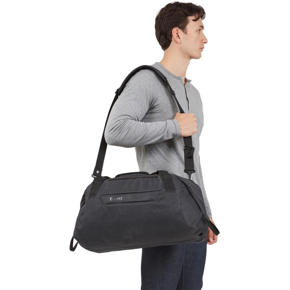 Дорожная сумка THULE Aion Duffel Bag 35L TAWD135 Black (3204725) Материал полиэстер