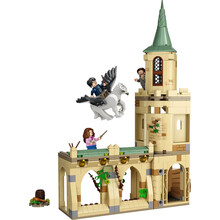 Конструктор LEGO Harry Potter Двор Хогвартса: Спасение Сириуса (76401)