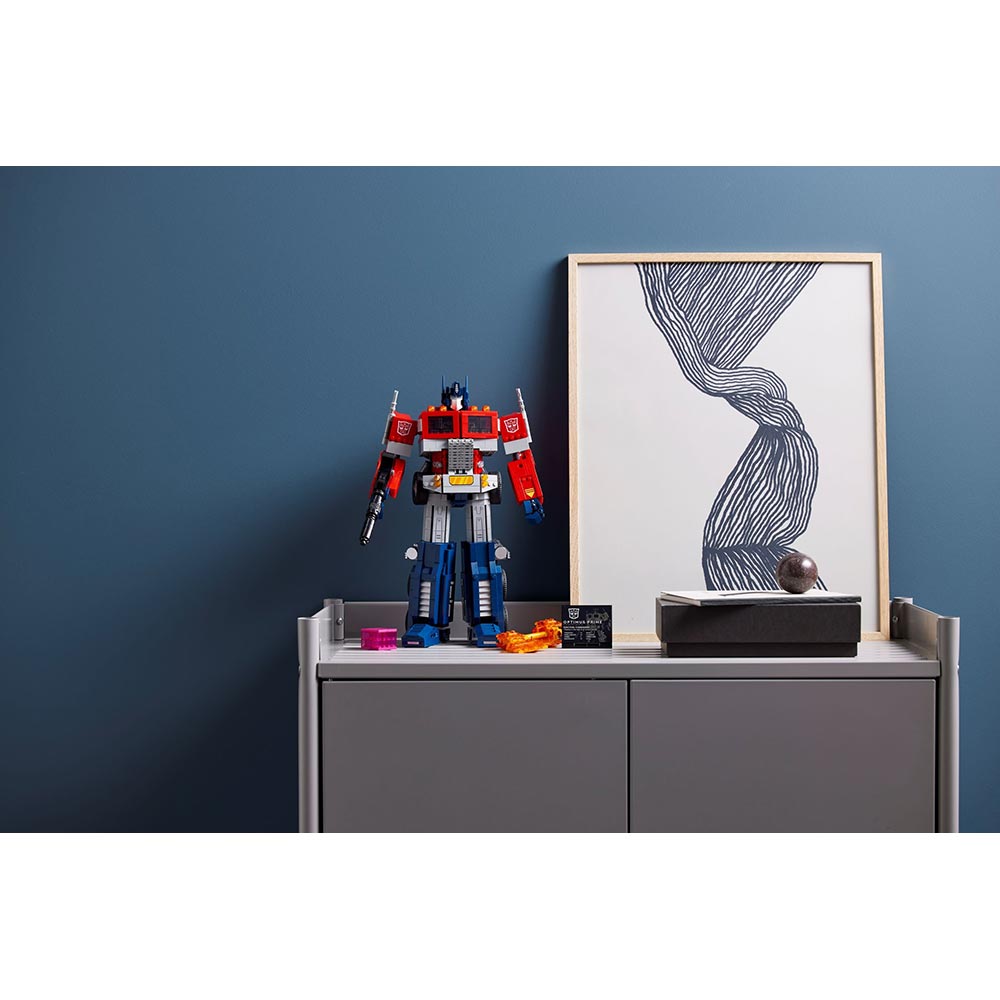 Зображення Конструктор LEGO Icons Optimus Prime (10302)