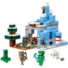 Конструктор LEGO Minecraft Замерзлі піки (21243-)