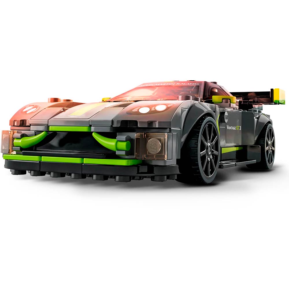 Внешний вид Конструктор LEGO Speed Champions Aston Martin Valkyrie AMR Pro и Aston Martin Vantage GT3 (76910)